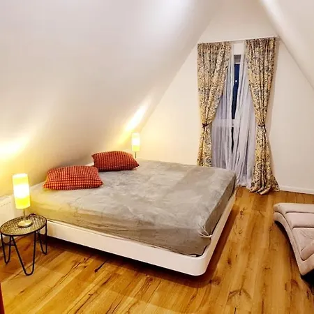 Rose Garden - Haus Mit Garten & 3 Schlafzimmern Offenbach am Main