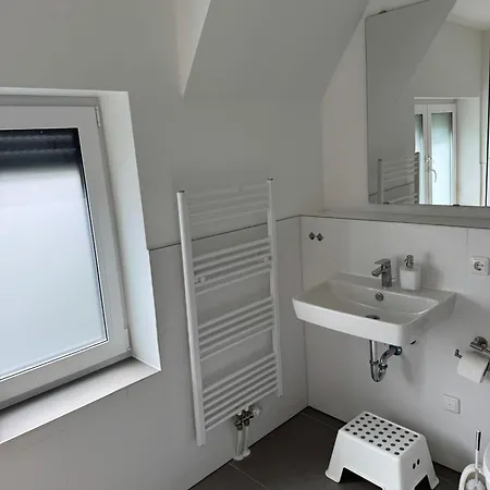 Rose Garden 1 & 2 - 2 Doppelhaushaelften Mit Fitnessraeume Nyaraló Offenbach am Main