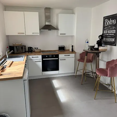 Rose Garden 1 & 2 - 2 Doppelhaushaelften Mit Fitnessraeume *