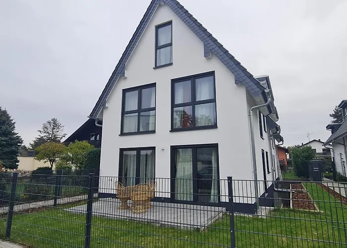 Feriehus Rose Garden 1 & 2 - 2 Doppelhaushaelften Mit Fitnessraeume *