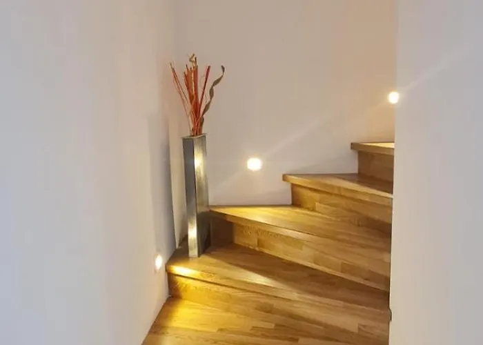 Rose Garden 1 & 2 - 2 Doppelhaushaelften Mit Fitnessraeume Feriehus