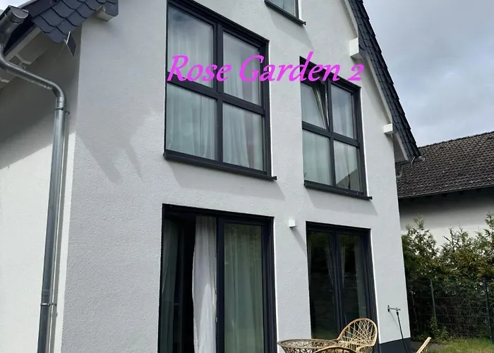 Feriehus Rose Garden 1 & 2 - 2 Doppelhaushaelften Mit Fitnessraeume