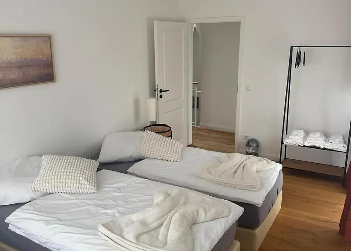 Rose Garden 1 & 2 - 2 Doppelhaushaelften Mit Fitnessraeume