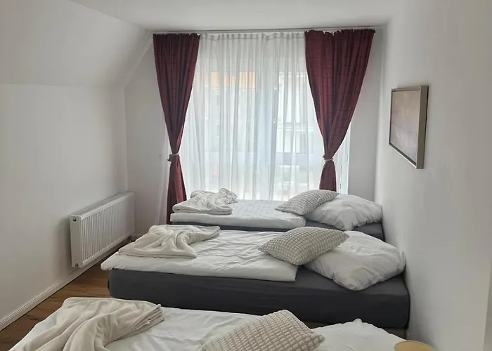 Feriehus Rose Garden 1 & 2 - 2 Doppelhaushaelften Mit Fitnessraeume